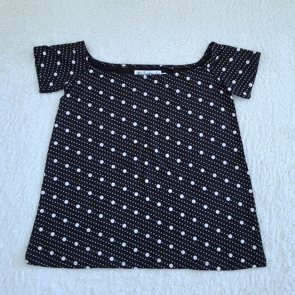 Fighting🤼 Eel Top Love❤ in Diagonal Dots - NWT